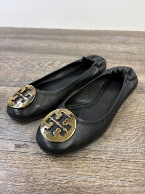 Tory Burch Claire Ballet Flats Black Leather Gold Logo Size 7.5